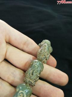 和田玉手串《貔貅》