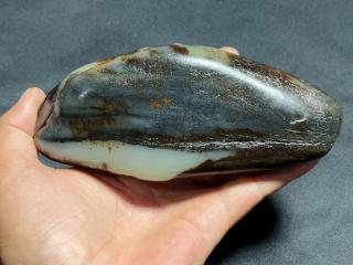 和田玉特色青花籽料原石